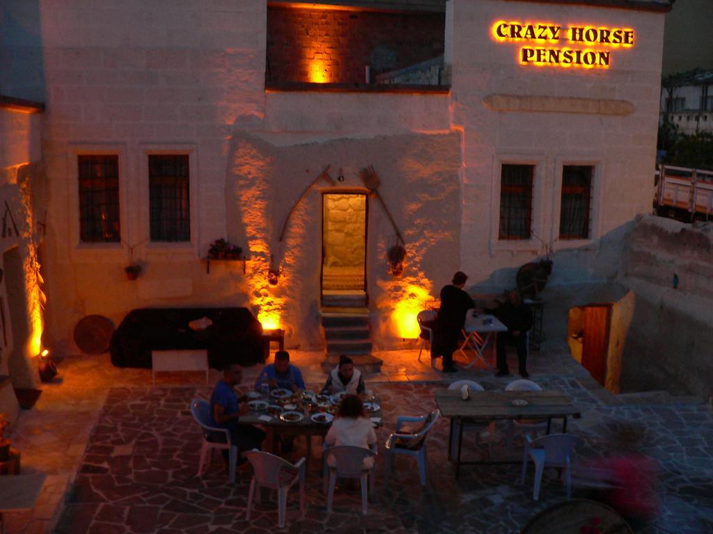 Crazy Horse Pension อูร์กุบ ภายนอก รูปภาพ