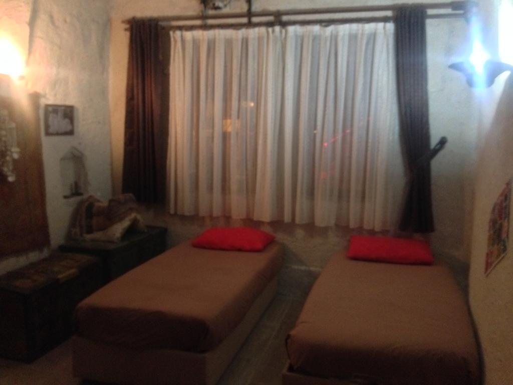 Crazy Horse Pension อูร์กุบ ภายนอก รูปภาพ